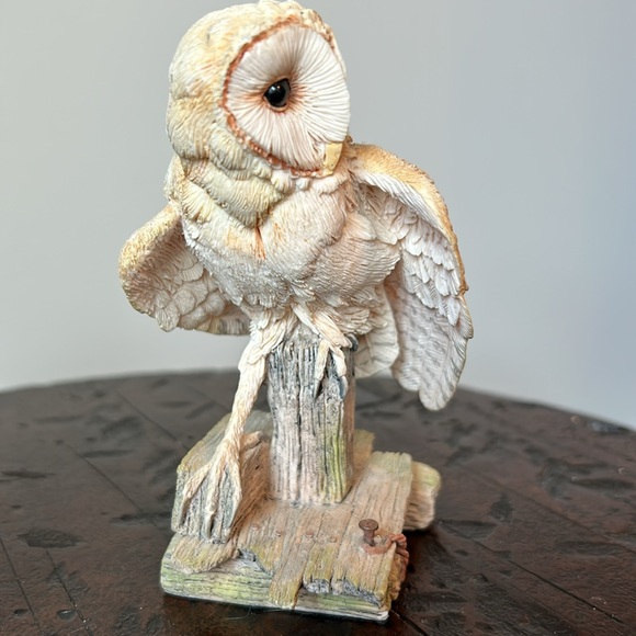 Majestic Barn Owl & A Mother's Pride Russell Willis Nesting Instincts Sculpture - Picture 3 of 10